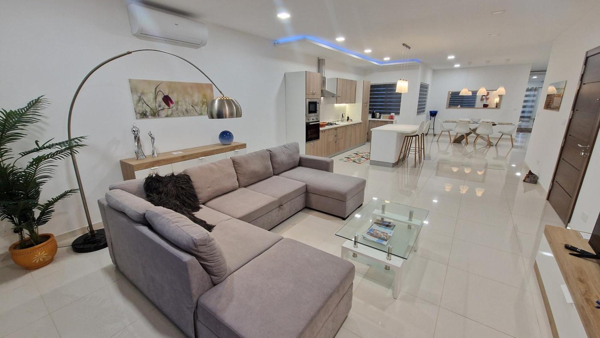 Carousel Apartments Qrendi Екстер'єр фото
