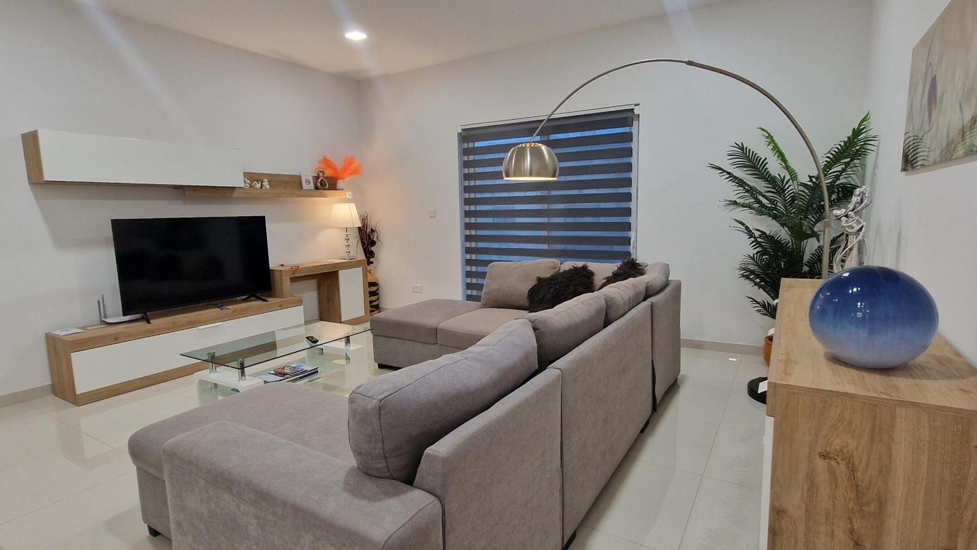 Carousel Apartments Qrendi Екстер'єр фото