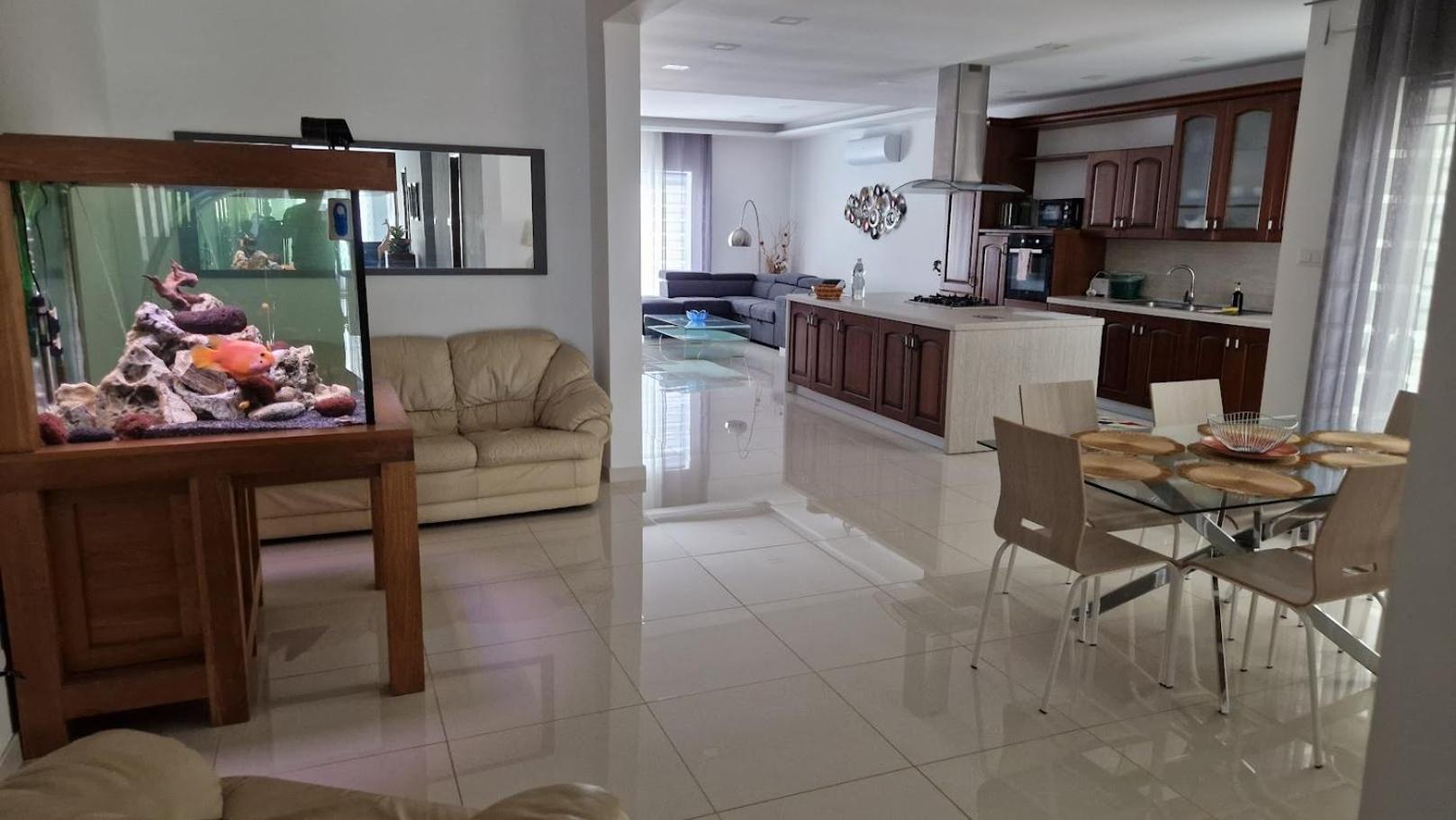 Carousel Apartments Qrendi Екстер'єр фото
